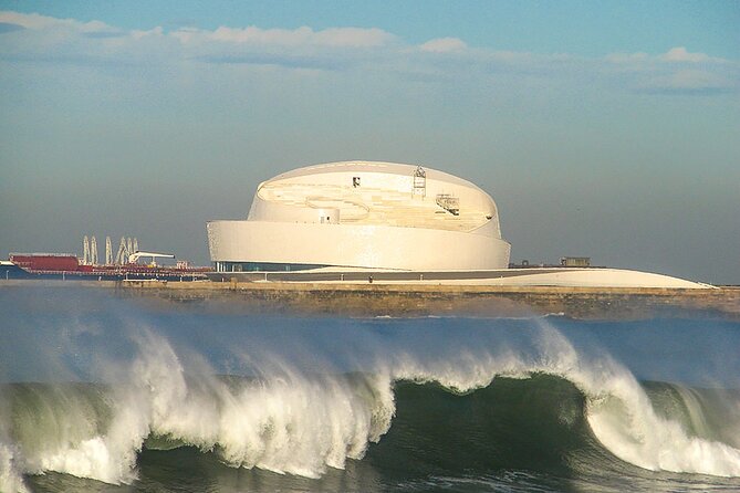 Self-guided tour Bike + Surf - Stop 3: Parque da Cidade, Porto’s Big Urban Green Break