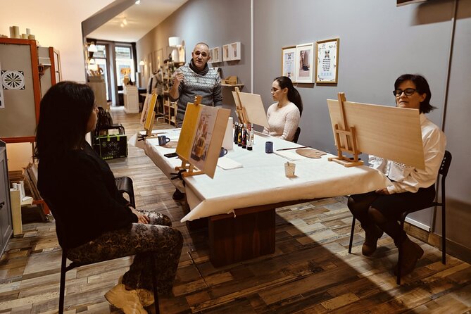 Small Painting Group with a Local Artist in Porto - Key highlights you’ll care about