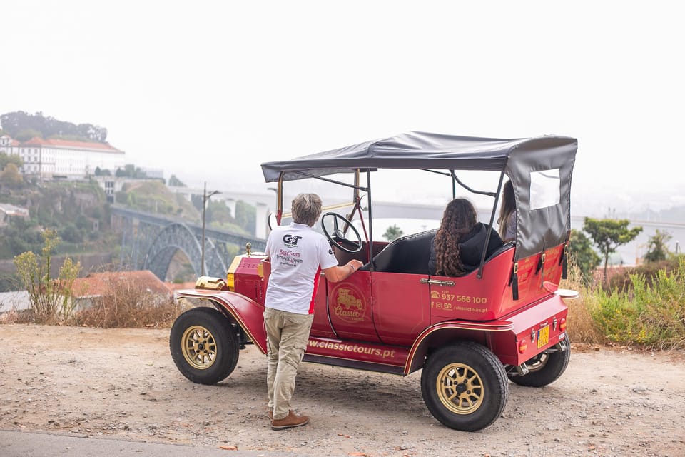 Tour Porto: Classic Adventure in Electric Tuk Tuk - Key things to know before you go