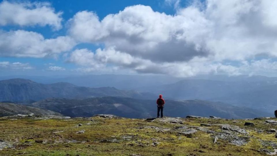 Tour Privado no Parque Nacional Peneda-Gerês com guia local - The 30-minute jeep/SUV transfer: saving your energy for the park