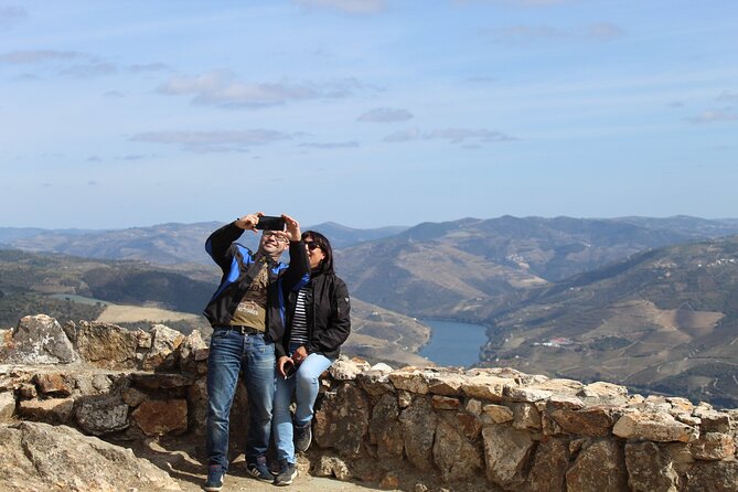 Tour the Douro wine region, and discover the fantastic landscape - Key highlights worth your attention