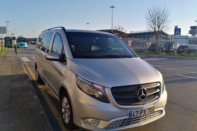 Transfer Airport (OPO) - Porto Centro - The Gaia Add-On: Villa Nova de Gaia Costs €10 Extra