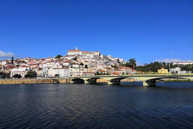 Transfer Tour Between Lisbon and Porto - Fátima in 45 minutes: what you can realistically see