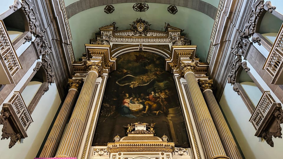 Unveiled Secrets of Porto + Olive Oil Tasting - Optional Palacio da Bolsa: when gold-leaf becomes a story