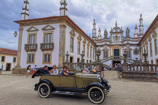 Vintage car ride in Vila Real - Key things you should know before you go