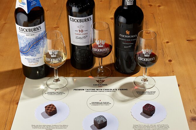 Visit Cockburn's cantine - The included tasting: multiple Ports and a smart pairing