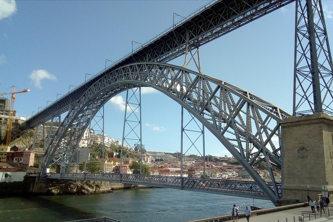 Walking & Hiking Through Porto - A World-Famous Bookshop Stop and Why It Fits the Route