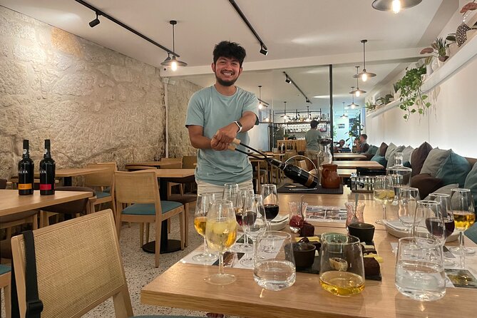 Wine tasting of 5 Port Wines with a Sommelier - Price and value: what $30.10 buys you in real terms