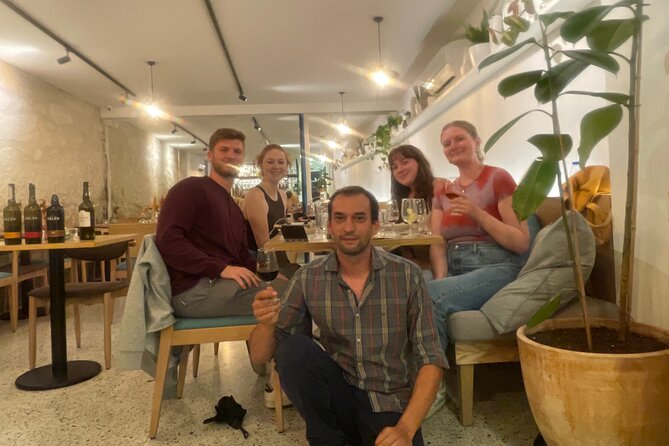 Wine tasting of 5 Port Wines with a Sommelier - Who should book this Port tasting